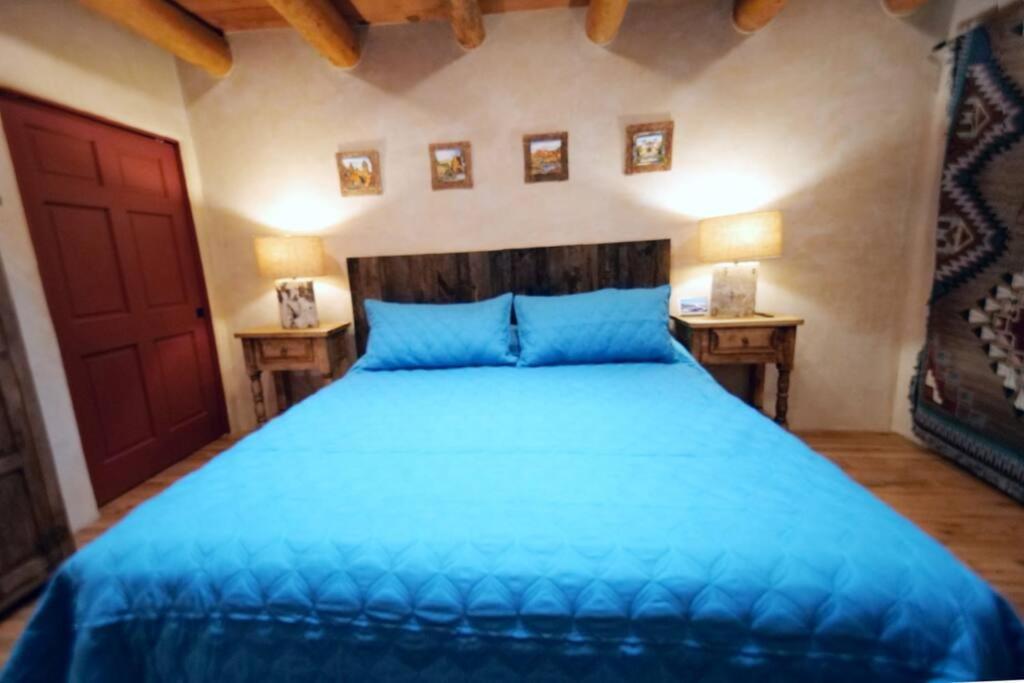Magical Santa Fe Stay, Minutes From Town Square, Sleeps 4, Includes Free Parking And Outdoor Hot Tub! Luaran gambar