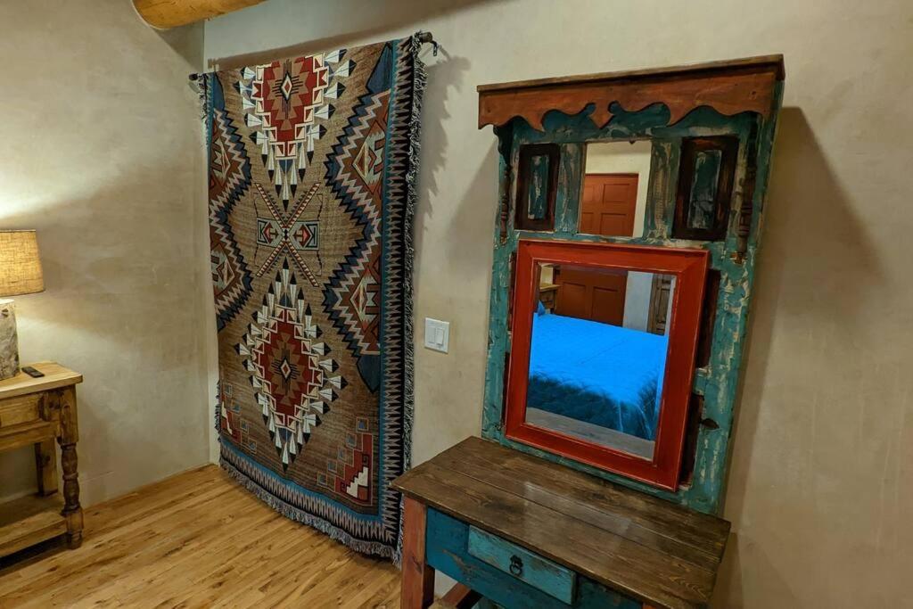Enchanted Casita With Private Outdoor Hot Tub And Patio, Near Santa Fe Plaza, Sleeps 4 With Free Parking Luaran gambar